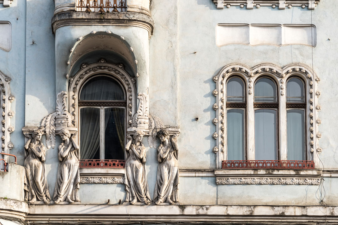 vintage architecture in Cluj