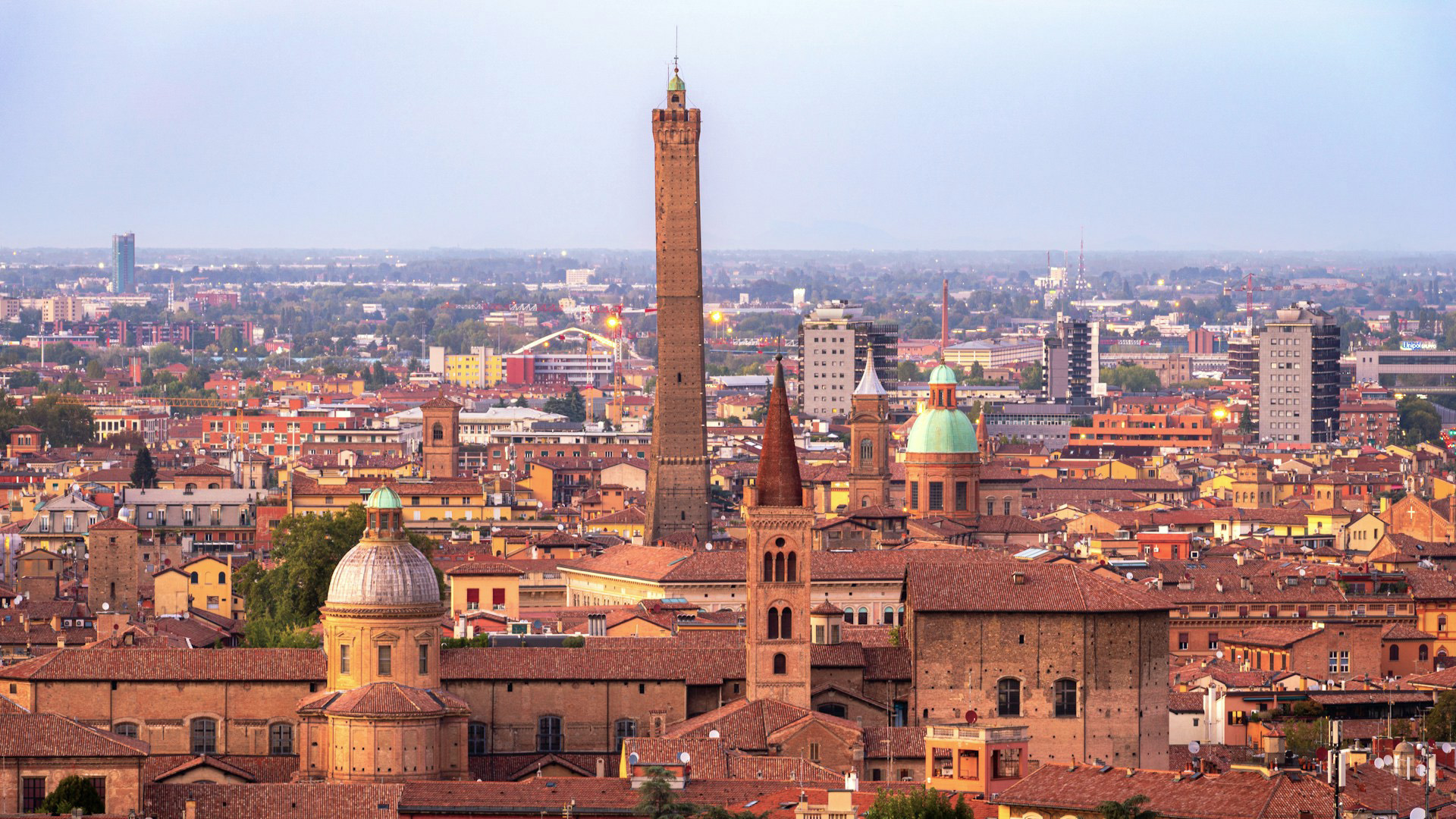 skyline of Bologna, Italy skyline of Bologna, Italy